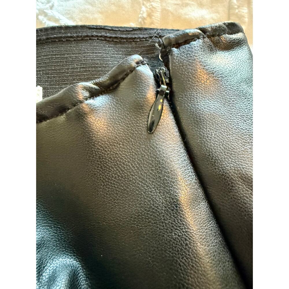 Abercrombie & Fitch vegan leather leggings